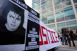 Michael_Jackson_-_Justice_for_Michael_02.jpg